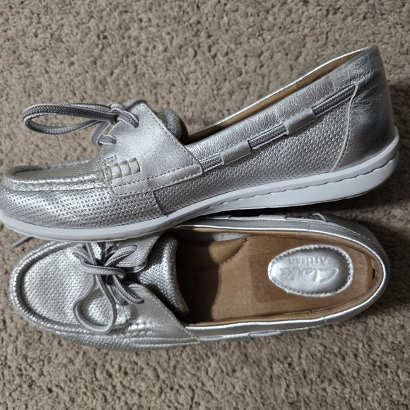 EUC Clarks Loafers - Picture 2 of 4